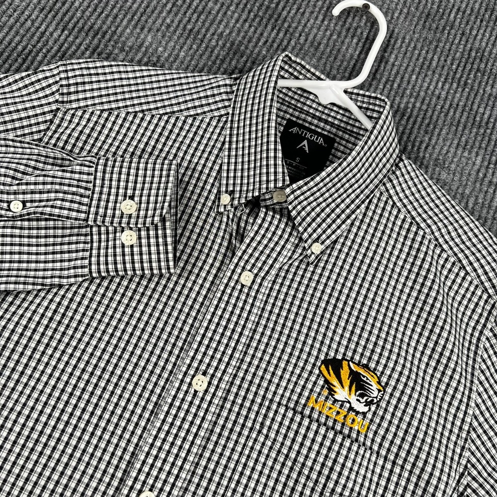 Missouri Tigers Mizzou Shirt Mens Small Black Plaid Long Sleeve Button Down SEC